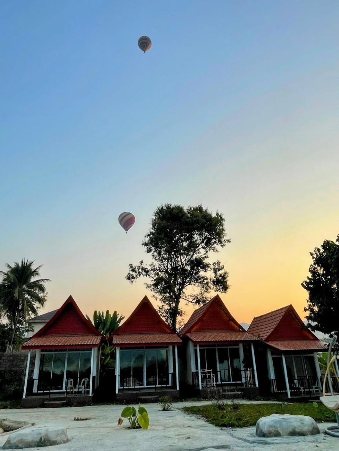 Jungle Paradise Vangvieng - Bungalows Ванг-Виенг Экстерьер фото